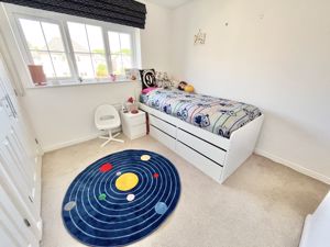 Photo 19- click for photo gallery